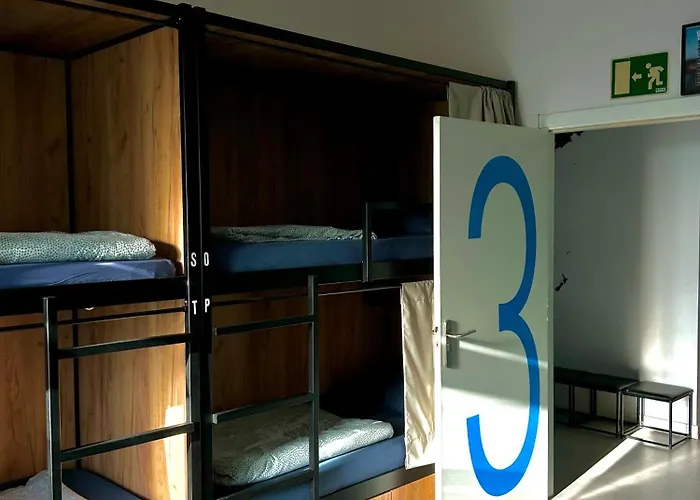 Downtown River Hostel San Sebastian